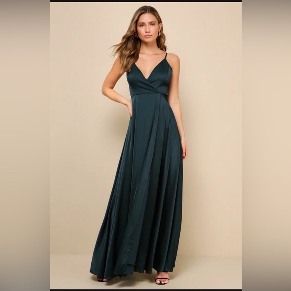 Satin Maxi Dress - NWT Emerald Green - Picture 1 of 9